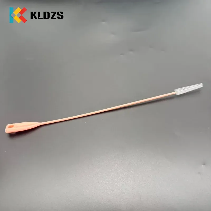 Vízpohár szalmakefe